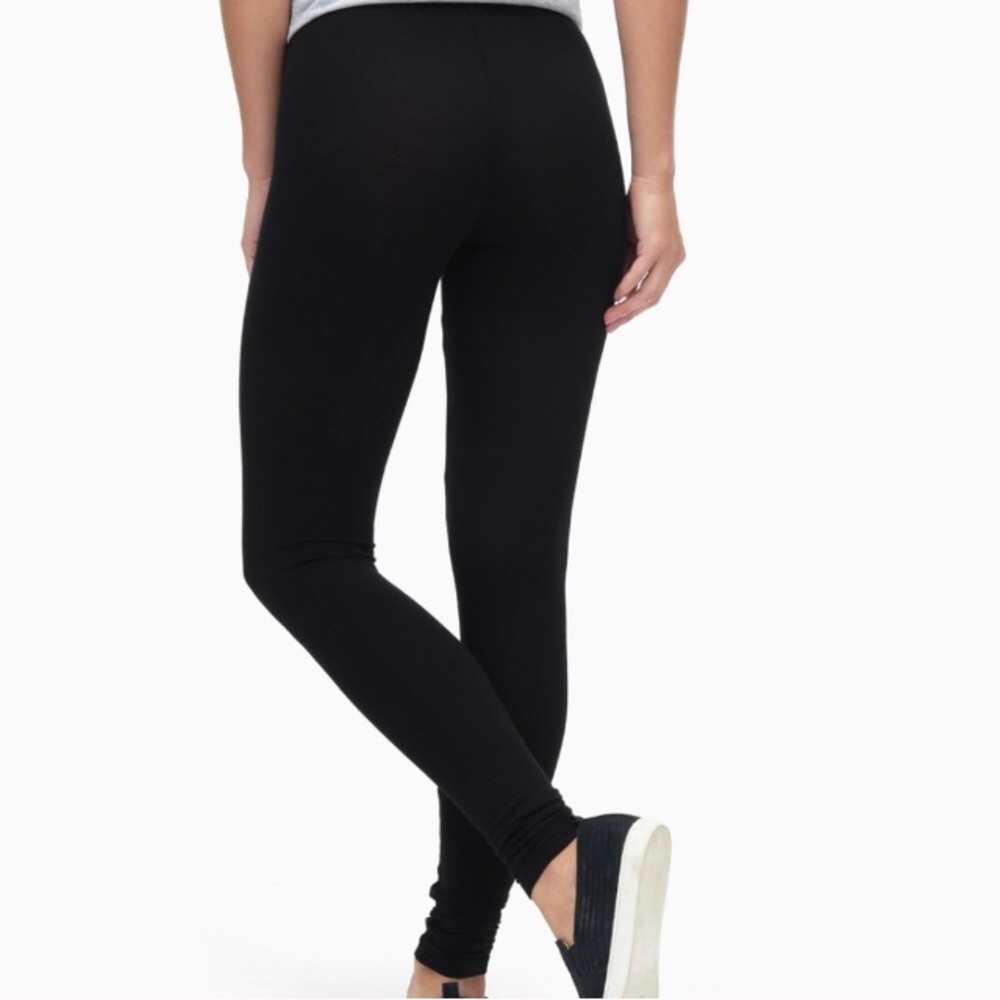 NWOT Splendid Slim-Stretch Leggings